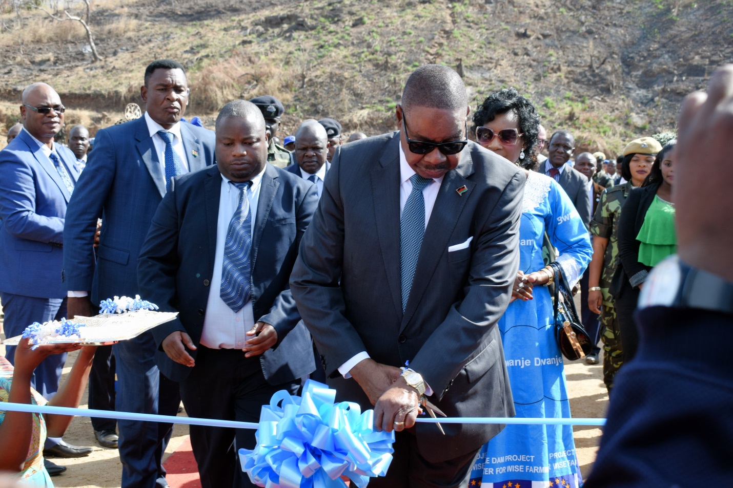 H.E Prof Arthur Peter Mutharika, the President of the Republic of Malawi commissions Bwanje Dam